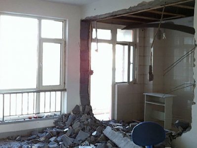 蘇州地磚拆除拆舊公司哪家價(jià)格便宜