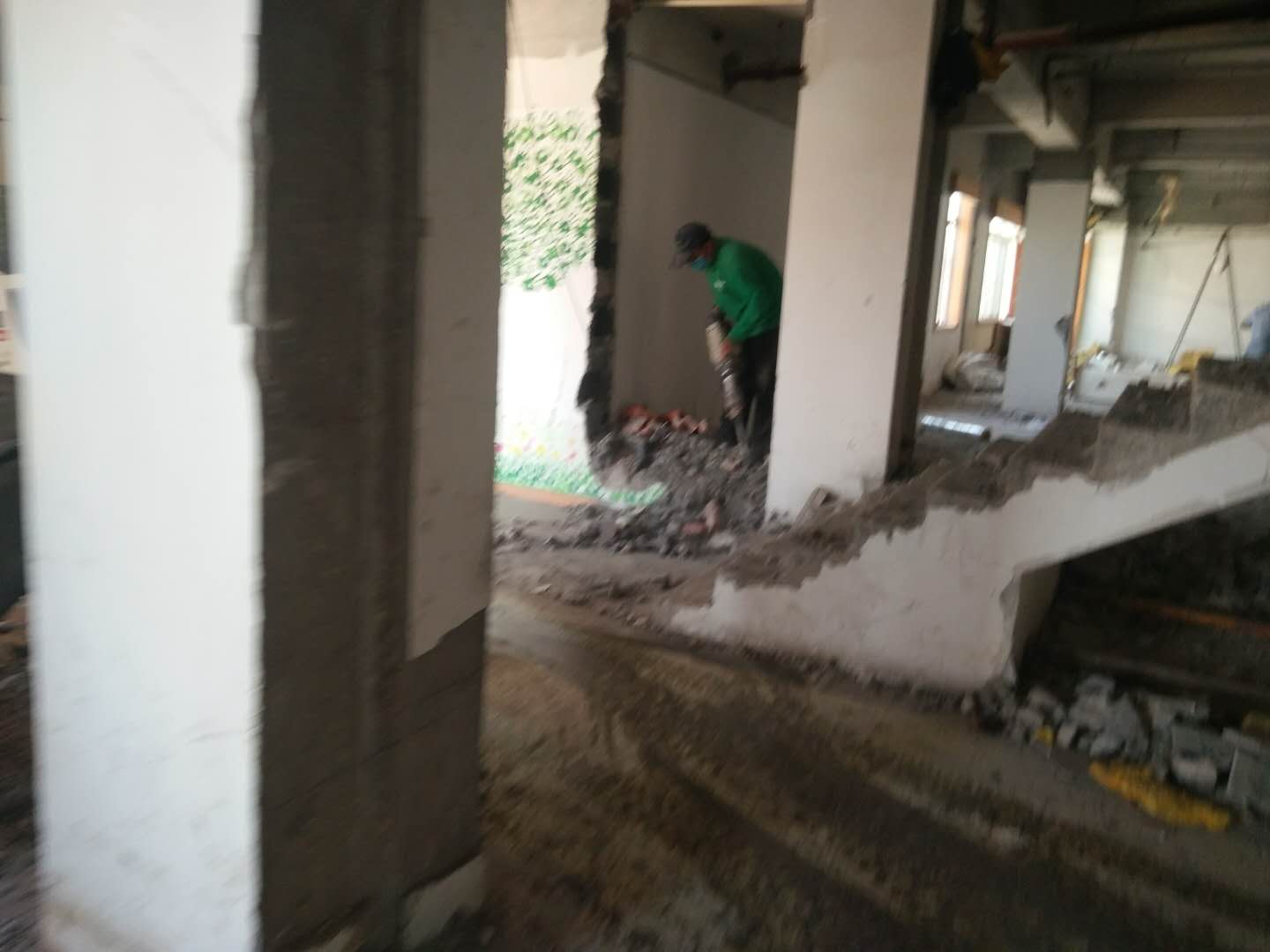 昆山支撐梁拆除怎樣收費(fèi)報(bào)價(jià)快速響應(yīng)服務(wù)周到